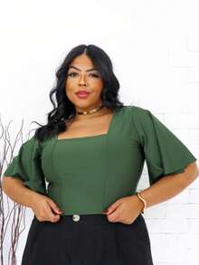 Plus Size Cropped Blouse With Batwing Sleeves. - Verde militar - Ver 1
