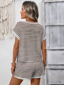 Women's Pink Striped Two Piece Set Casual Short Sleeve T-Shirt & Shorts Lounge Set - 棕色 - 查看 3