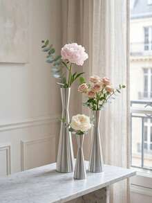 Vase en métal élégant, petit vase à fleurs, construction en métal - plus d'inquiétudes concernant les chutes, vase conique pour les décorations de table de mariage, décorations de table pour dîner aux chandelles, décoration d'intérieur, décoration de pièce, cadeau pour la meilleure amie, cadeau pour femme - Style qui affine la taille - Voir 10