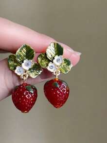 一对红色草莓吊坠耳环，女士配饰礼品 - 紅色 - 查看 1