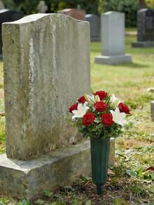 Jarrón de cementerio verde, jarrón conmemorativo con soporte de flores de plástico con picos, adecuado para lápidas y decoración de cementerio - toma de suelo - Ver 5