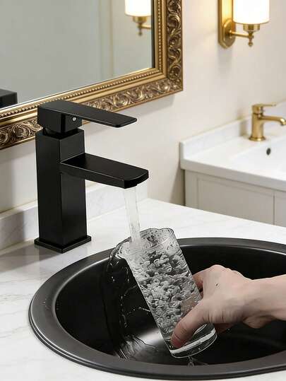 现代单孔方形浴室水龙头，哑光黑浴室洗脸盆水龙头，单把手冷热水龙头，电镀表面，安装简便，结构坚固耐用，拉丝表面处理，适用于盥洗台、浴室洗脸盆、淋浴区、厨房和浴室水槽，是现代浴室和洗脸盆的理想配件。