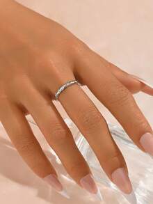 1 chiếc nhẫn trơn tối giản, kiểu dáng cổ điển, tinh tế, sang trọng, thời trang dành cho nữ. - nhẫn - Xem 12