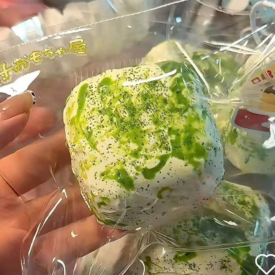 1个芝麻蛋糕造型挤压玩具 - 成人柔软减压玩具 - 彩色 - 查看 1