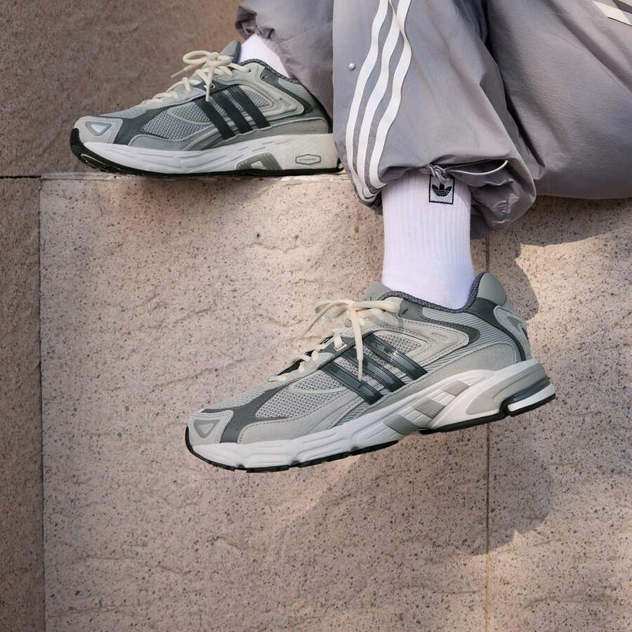 Adidas RESPONSE CL “Flashback” 经典修身厚底运动鞋 - 灰色 - 查看 1