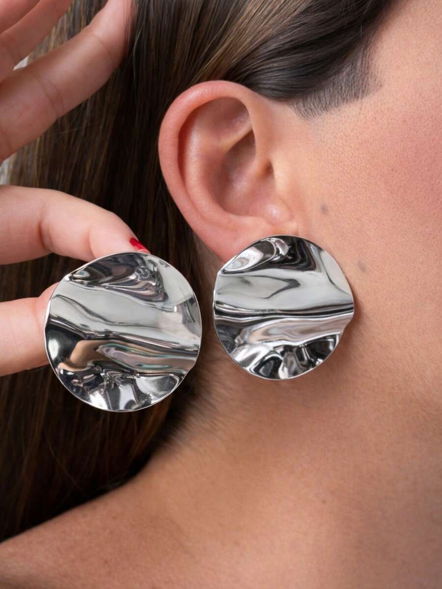 1 Piece Of Organic Round Earring With Maximalist Details Suitable For Elegant Everyday Wear, Fashion, Work. - 銀色 - 查看 1