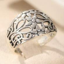1 pieza Anillo de patrón floral hueco hecho a mano de estilo minimalista vintage, banda ancha plateada, joya de regalo con estilo bohemio, adecuado para mujeres - Plateado - Ver 3