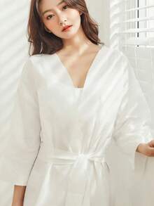 Disposable Bath Robe, Extra Long Bath Robe, Portable Travel Towel, Hotel Bathrobe, Unisex, All Season, Suitable For Travel And Business Trip (Random Color And Style) - White - View 2