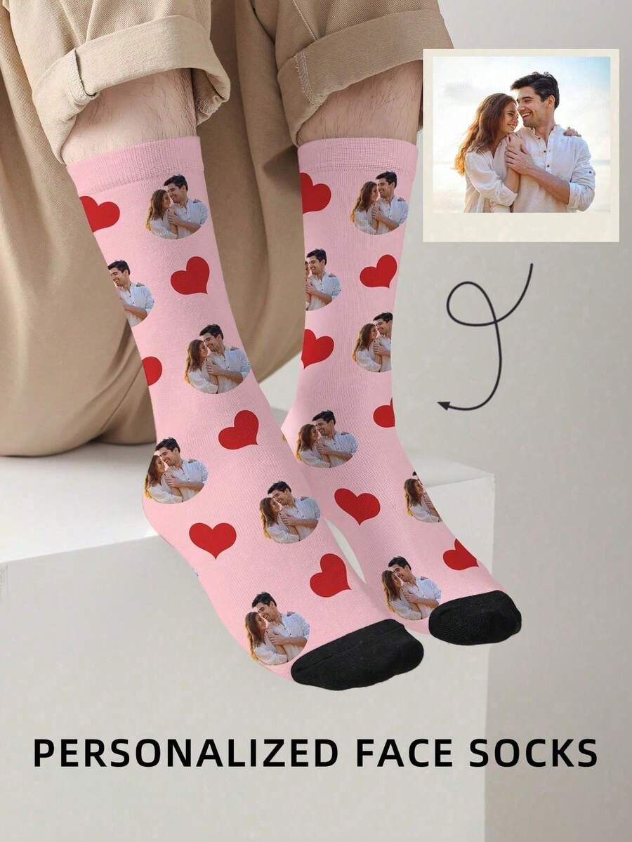 1 Pair Custom Face Socks, Custom Photo Sock, Custom Printed Socks, Personalized Funny Face Socks, Custom Picture Socks, Put Any Face On The Socks, Anniversary Gift, Valentine Gift, Birthday Gift, Wedding Gift,Colorful,Cute,Adorable,Contracted,Funny,Custom,Unique,Customized,Personalized,Ideal Gifts For Him,Ideal Gifts For Her,Boyfriend,Girlfriend,Family,Friends,Her,Customized Women Socks,Street Casual Chic, Fall - 彩色 - 查看 1