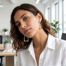 女士金色耳环，U形心形设计，简约时尚，适合日常佩戴 - 金色 - 查看 8