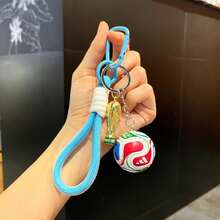 FIFA FIFA 2026年世界杯足球钥匙扣，足球迷纪念品，节日理想礼物及收藏品 - A - 查看 5