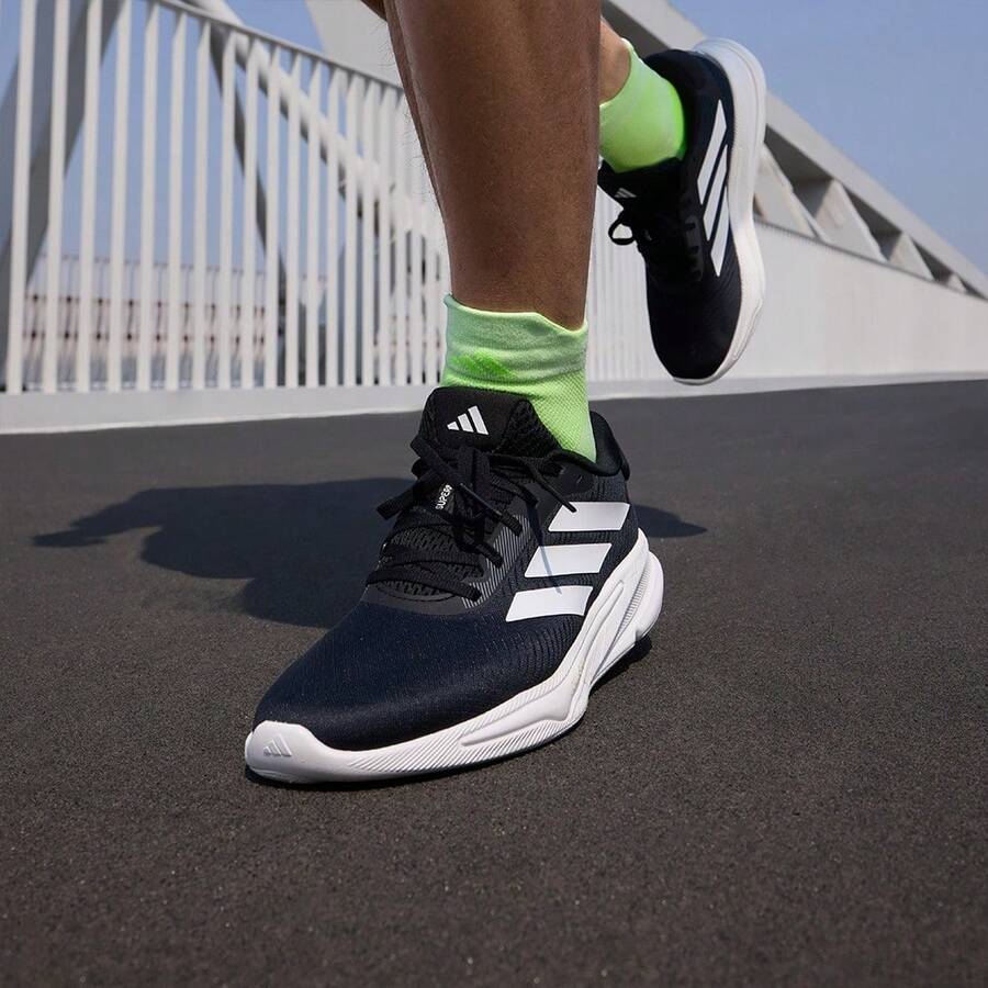 Adidas Giày chạy bộ SUPERNOVA EASE M dành cho nam, dòng Navigation, siêu nhẹ, giảm sốc và đàn hồi tốt, thoải mái. - màu đen - Xem 1