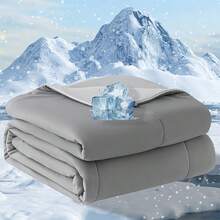 1pc Cooling Comforter & Bedspread-Style Blanket For Hot Sleepers - All-Season Breathable Lightweight Cooling Bed Sheet, Twin/Queen/King Size, Machine Washable, No-Fill Technology For Night Sweats, Summer Sleep, Contemporary Bedding - White - View 2