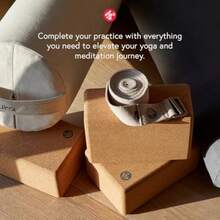 Manduka Begin - Alfombrilla de yoga de 68 pulgadas - 5 mm Cómoda ligera y reversible con rayas de alineación Económico 68 x 24 pulgadas Medianoche - Medianoche - Ver 6