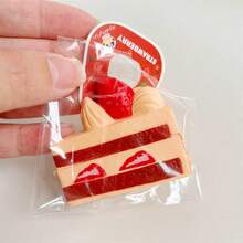 1个2026新款慢回弹草莓蛋糕捏捏乐减压玩具，超柔软PU仿真面包挂件，完美礼物 - 趣味礼物 - 生日礼物 - 节日礼物 - 复活节礼物 - 彩色 - 查看 7