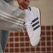 R71 "T-Shaped Shoes" Classic Retro Thin Sole Sneakers - White - View 10