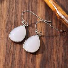 Đôi bông tai hình giọt nước màu trắng kiểu retro thời trang với mặt dây chuyền thanh lịch, một lựa chọn quà tặng lý tưởng dành cho phụ nữ. - Bạc - Xem 3
