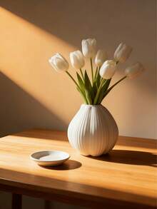 Vaso Preto Elegante com Ramos de Flor de Ameixeira Vermelha - Ideal para Decoração Moderna de Casa, Arranjo de Sala de Chá, Estética Zen, Peça Central de Mesa de Centro de Sala de Estar Minimalista, Presente de Ano Novo Chinês, Arranjo Floral de Primavera, Acessórios Internos Boêmios, Iluminação de Ambiente Aconchegante, Decoração Interna de Plantas Confortáveis - 1 peça, Pode Criar uma Atmosfera Refinada e Graciosa em Qualquer Espaço - Multicolorido - Visão 1