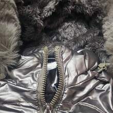 Girls' Puffer Jacket With Hood And Fur - Sizes 1, 2, And 3 - 金色 - 查看 6
