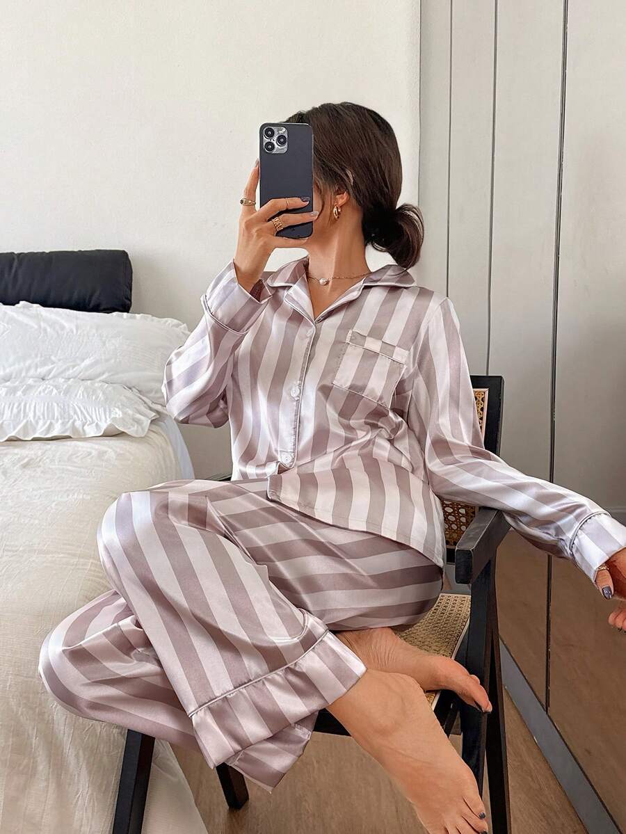 Dreamivo 2pcs/Set Women Striped Long Sleeve Pajama Set - Light Grey - View 1