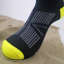 男士高品质专业骑行袜，适合比赛、运动、骑行、足球等场合，网眼透气，公路自行车袜，夏季款 - 彩色 - 查看 6