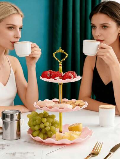 1 chiếc giá đựng bánh 3 tầng xếp ly di động có thể tháo rời - Dùng cho bánh cupcake, bánh donut, trái cây, bánh quy - Thích hợp cho nhà bếp, cắm trại, tiệc tùng, đám cưới và tiệc trà để trưng bày thực phẩm - Lý tưởng cho gia đình, cắm trại, tiệc tùng, đám cưới và tiệc trà - Dễ lắp ráp, cấu trúc chắc chắn - Vật trang trí cho các sự kiện trong nhà và ngoài trời, mùa cưới, lễ hội âm nhạc, đồ dùng gia đình hàng ngày