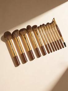MAANGE 14pcs Portable Makeup Brush Set, Includes 13pcs High-Quality Synthetic Makeup Brushes + 1 Storage Bag. Contains Foundation Brush, Powder Brush, Eyeliner Brush, Highlighter Brush, Concealer Brush, Blush Brush, Contour Brush, Nose Brush, Eyeshadow Brush, Brow Brush, Detail Brush. Suitable For Daily Makeup And Travel, Great Gift For Friends. - Multicolor - View 4