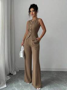 Women's Fashionable Solid Color Textured 2-Piece Set, Including Sleeveless Crew Neck Button Fitted Tank Top And High Waist Loose Straight Leg Pants, Elegant Commuter Style - màu nâu - Xem 7