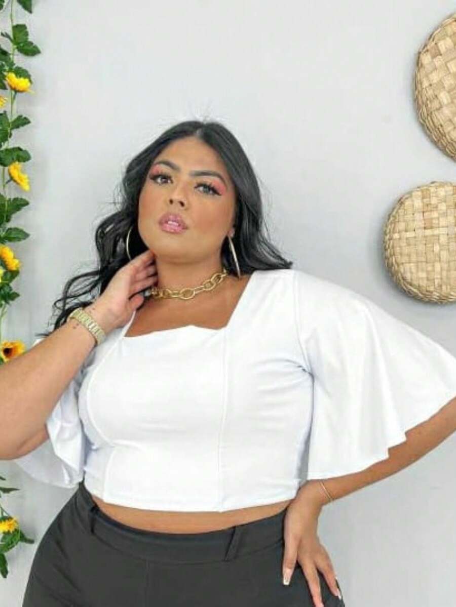 Plus Size Cropped Top With Square Neckline And Short Batwing Sleeves. - Putih - View 1