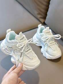 1双儿童透气网面运动鞋，休闲时尚男女通用运动鞋，魔术贴搭扣，轻便跑步鞋，适合男孩女孩 - 白色 - 查看 1