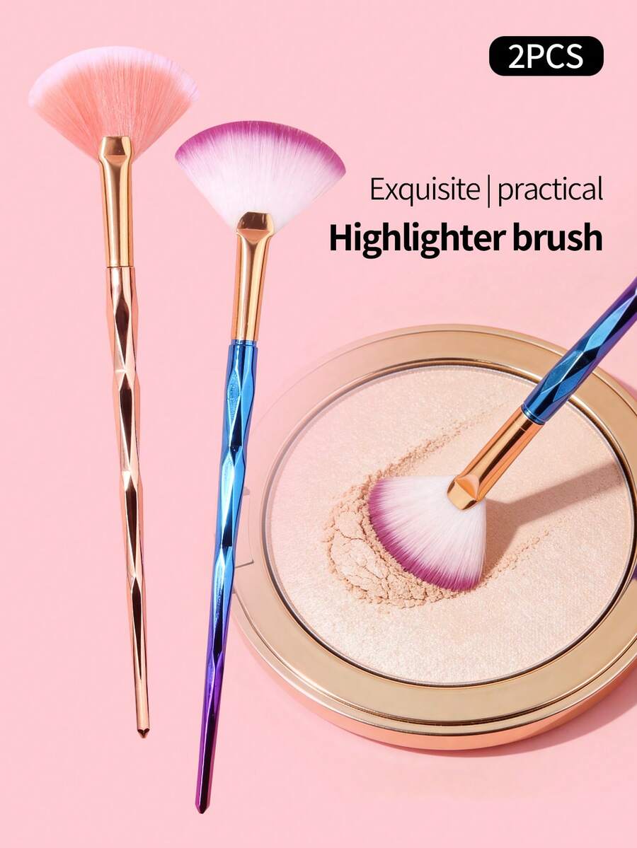 1pc/2pcs Mini Fan-Shaped Highlighter Brush, Soft & Portable Face Contour Makeup Brush, Professional Blush Makeup Tool