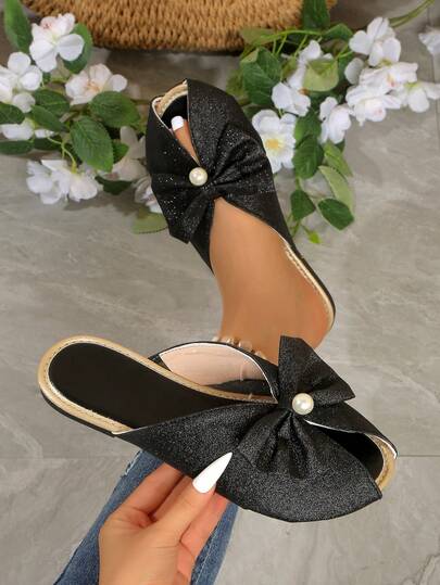 女士夏季新款珍珠蝴蝶结露趾凉鞋，优雅时尚，适合约会、购物、通勤，平底凉鞋
