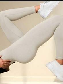 Calça Legging Canelada poliamida de Cintura Alta Sem Costura para Academia, Elástica, Esportiva e Fitness - Cinza Claro - Visão 2