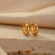 1 Đôi bông tai bằng thép không gỉ mạ vàng 18K, nặng 83,48g, chất liệu ít gây dị ứng, độ dày 5mm, kiểu dáng trang sức thời trang thanh lịch, phù hợp để đeo hàng ngày và trong các dịp lễ hội. - Vàng - Xem 7