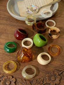 CHOSHILAR 15 piezas Juego de anillos de resina, estilo vintage Y2K, anillos apilables gruesos, anillos de mujer multicolor (Debido al proceso de teñido anudado hecho a mano, cada anillo tiene un patrón único y puede haber algunas variaciones de color entre lotes) - Color 8 - Ver 3