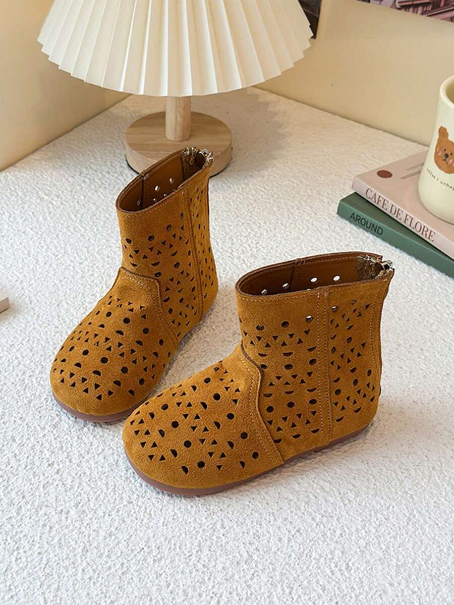 1 par de botas cortas transpirables y caladas para niñas/niñas pequeñas, suela blanda antideslizante, diseño con cremallera en la parte trasera, adecuadas para salidas de verano y uso diario casual - Caqui - Ver 1