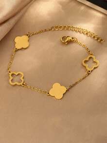 1pc Lucky Clover Leaf Pendant Anklet, Stainless Steel Material, 18K Gold Plated, Elegant & Fashionable, Suitable As Gift, Daily Wear, Beach Vacation Accessory - Gold - View 3