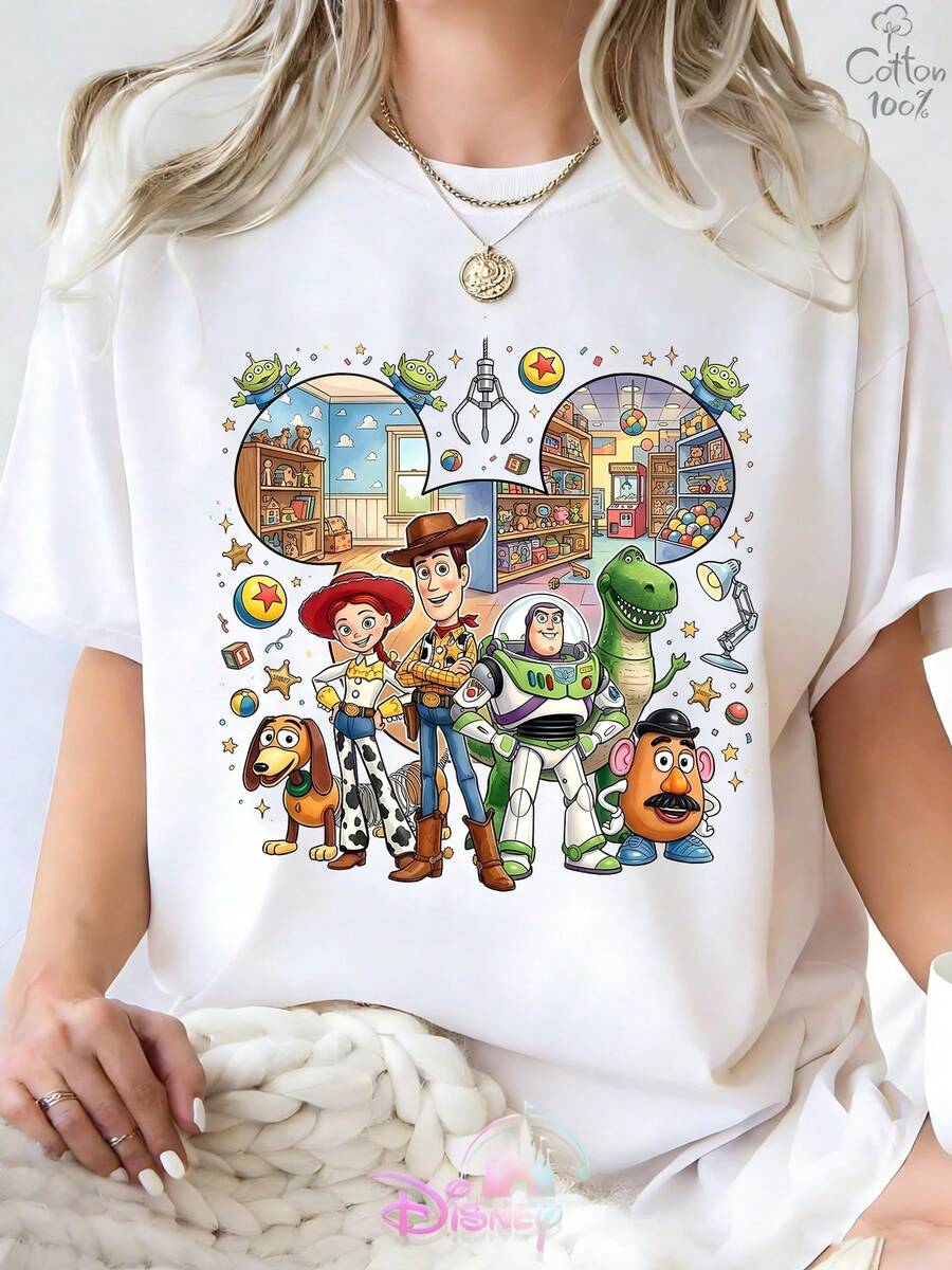 Disney Toy Story All Characters Watercolor Graphic T-Shirt, Oversized White TeeCrafted From Soft, Comfortable, And Durable Pure Cotton Fabric, This Round-Neck T-Shirt Is An Ideal Choice For The Spring And Summer Seasons. Suitable For A Wide Range Of Occasions-Including Daily Wear, Shopping, Parties, Travel, And Social Gatherings-It Also Makes For An Exquisite Gift. - 白色 - 查看 1