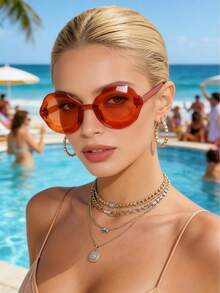 一副男女通用椭圆形时尚眼镜，时尚休闲优雅彩色眼镜，采用优质材料制成，佩戴舒适，适合派对、度假、户外旅行、徒步旅行、摄影、女装、商务休闲礼品、沙滩配饰，具有防风防沙功能，适合所有季节。 - 彩色 - 查看 9