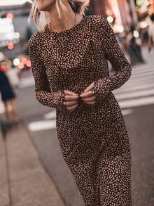 VIBEWAVE 复古法式长袖连衣裙，修身性感透视沙滩度假飘逸圆领连衣裙 - 咖啡棕 - 查看 1