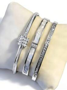 3pcs/Set Stainless Steel Bracelet, Shiny & Elegant, High-Quality Bracelet Set, Fashionable & Versatile, Ideal Gift For Christmas, Valentine's Day And Birthday. Exquisite And Luxurious Personalized Stainless Steel Accessory, Perfect For Gifting To Friends And Family, Suitable For Parties, Birthdays And Various Occasions, Minimalist Yet Luxurious, Multi-Functional - Silver - View 1