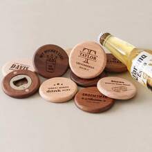 10个定制雕刻磁性开瓶器 - 激光雕刻情人节礼物（男女皆宜），不锈钢啤酒开瓶器，带强力冰箱磁铁，独特的婚礼伴郎/新娘送礼会回礼，个性化周年纪念纪念品/圣诞礼物，圣诞装饰品 - 紅木色 - 查看 5