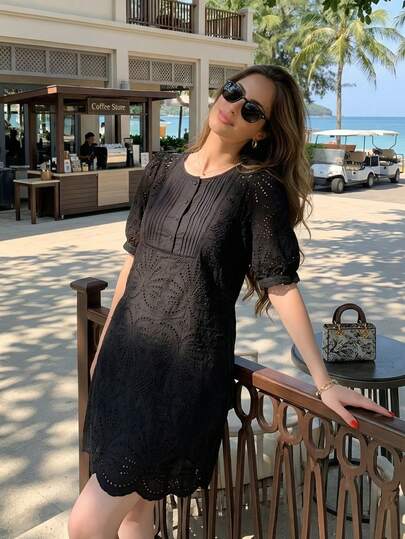 Fashionable Hollow Lace Short Sleeve Midi Dress, Elegant Loose Fit Vacation Style For Women, Spring/Summer 2026 Black