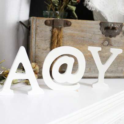 1 unidade - Letras de madeira brancas com 26 peças e símbolos especiais para artesanato, ideais para decoração de parede. Letras grandes de madeira sem acabamento, perfeitas para jardins verticais, placas com nomes de cômodos, enfeites para casa e casamentos ao ar livre, pintura decorativa para crianças e atividades de artesanato.