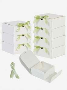 White/Green Ribbon