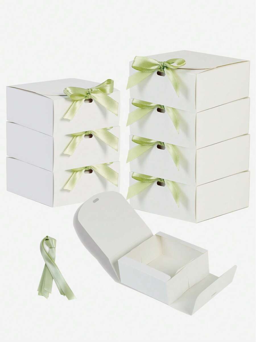 6/10个装白色礼盒，配绿色丝带，可作珠宝盒、礼品盒、收纳盒、糖果盒等，扁平装饰包装盒，适用于手工制品，适合礼品、工艺品、婚礼、新娘送礼会、单身派对、毕业典礼、生日、母亲节、情人节等场合，多种尺寸可选。