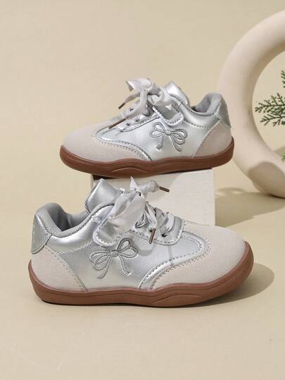 1 Pair Girls' Silver Shiny Bow Casual Sneakers, Children's Comfortable Soft-Sole Versatile Sports Shoes (Please Select Based On Actual Foot Length)