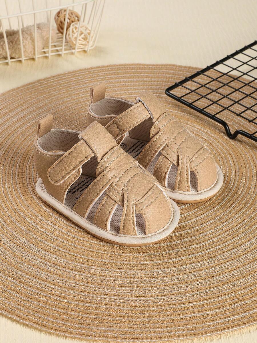 1 Pair Boys Solid Color Hollow Out PU Hook & Loop Design Flat Breathable Cool Versatile Fashionable Cute Sandals Suitable For Summer