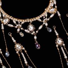 Diadema elegante de tono dorado con perlas y cristales, accesorio de cabello hecho a mano con borlas estilo bohemio para novias, damas de honor, baile de graduación y fiestas de noche - Dorado - Ver 6