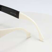 New High-Quality Casual Flat Glasses, Featuring A Simple Color Scheme With Unique Pattern Design, Suitable For Various Occasions And Party Decorations, Lightweight And Comfortable To Wear, A Fashionable  Item, Unisex, An Excellent Choice For Christmas Gifts. - Black and White - View 9